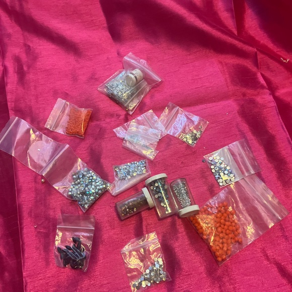 Jewelry Making Business. DIY earring, bracelet, pins with gems - Picture 6 of 10